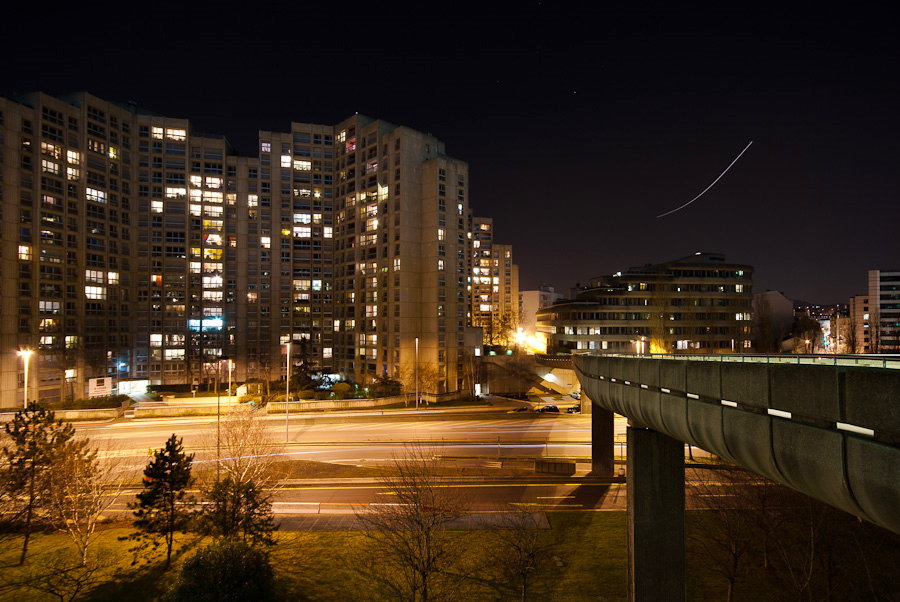 Habitations le long du boulevard circulaire 