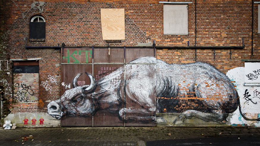 Le taureau, graff de Roa 