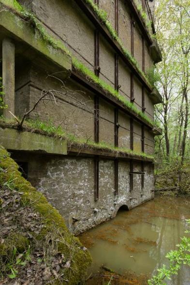 Le bâtiment de concassage / stockage