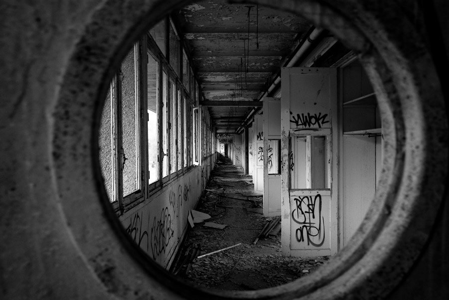 Un couloir du sanatorium du Vexin #16